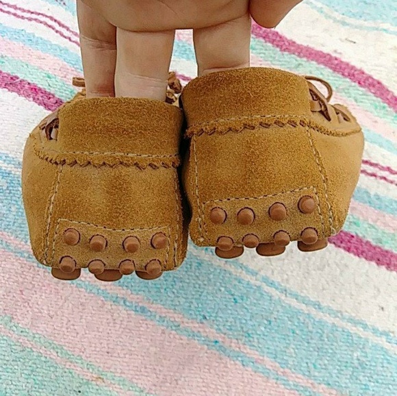 Land's End Leather Moccasins - Picture 4 of 7